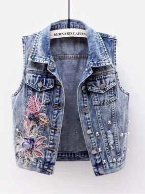 Embellished Denim Vest with Floral Appliqué - Light Wash Multiple Sizes